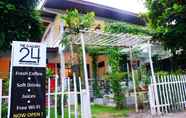 Luar Bangunan 2 The Gallery 24, Art Cafe Guesthouse