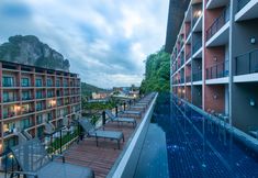 Swimming Pool 4 Sugar Marina Resort - CLIFFHANGER - Aonang 