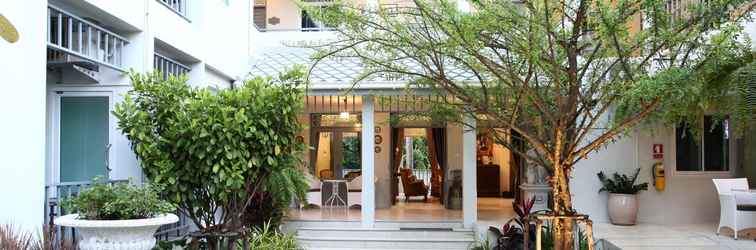 Sảnh chờ Villa Amphawa Hotel