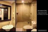 Phòng tắm bên trong An Nam Hotel