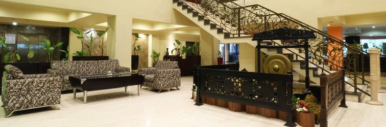 Lobby Sari Ater Kamboti Hotel Bandung