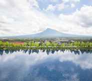 Swimming Pool 2 INNSIDE by Melia Yogyakarta