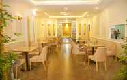 Restoran 6 Elegant Hotel Pleiku