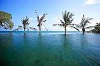 Swimming Pool Baan Hinta Villa