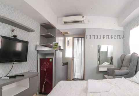 Bedroom Apartemen Green Lake View By Farida Property