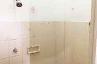 In-room Bathroom Economy Room close to Palembang Square Mall (AG3)