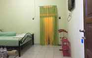 Kamar Tidur 6 Pari House