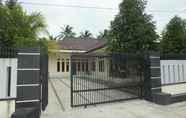 Exterior 2 Zahra Homestay