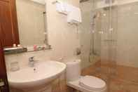 Toilet Kamar Nam Hy 1 Hotel