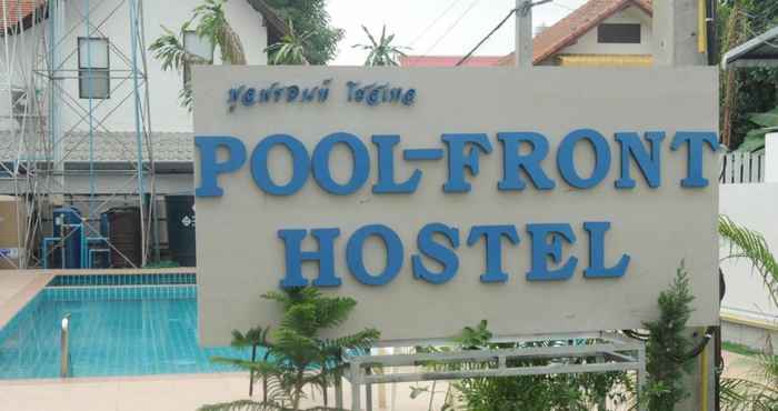 Exterior Pool Front Hostel