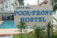 Exterior Pool Front Hostel