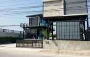 ภายนอกอาคาร 7 Blue Container Pool Villa