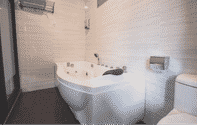 Toilet Kamar V3 Hotel & Residence Seri Alam