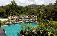 Kolam Renang 3 Maikhao Palm Beach Resort Phuket (SHA Plus+)