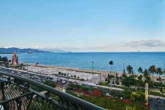 Bên ngoài 4 Boss Hotel Nha Trang