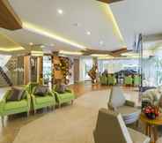 Lobi 4 Zircon Hotel