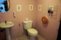 Toilet Kamar Piriyachitra House