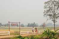 Fitness Center Romance Another Story in Pai