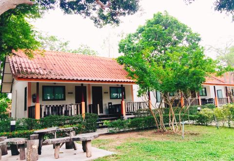 ภายนอกอาคาร Naku Resort