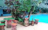 Kolam Renang 3 PJ Inn 8/204 Studio Garden View