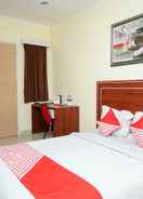 BEDROOM OYO 322 Maleo Residence Palembang I