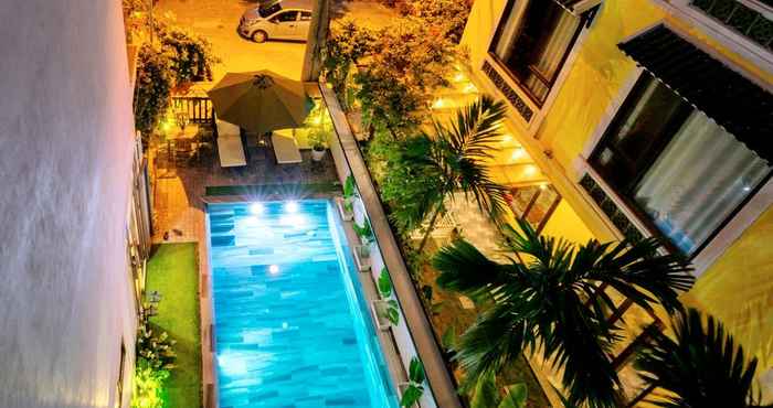 Kolam Renang An Bang Beach Lan's Villa 