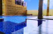 Kolam Renang 7 Villa Zain