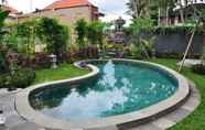 Swimming Pool 5 Puri Kobot 