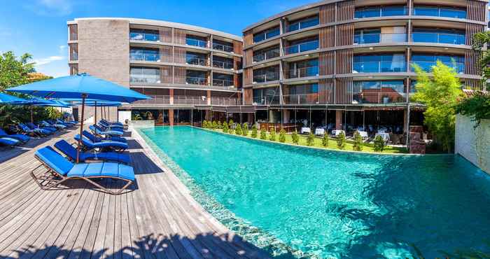 Swimming Pool Suites by Watermark Hotel and Spa