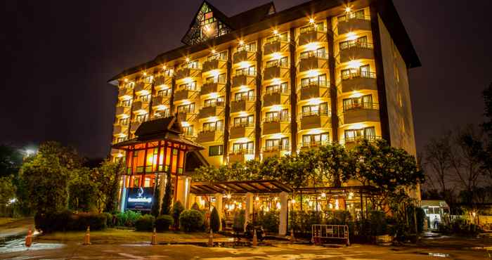 Luar Bangunan Asia Hotels Group (Poonpetch Chiangmai)