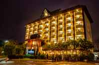 Bangunan Asia Hotels Group (Poonpetch Chiangmai)