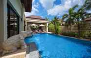 สระว่ายน้ำ 4 Baan Bua Estate by Tropiclook