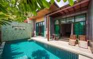 Kolam Renang 4 Onyx Villas by TropicLook