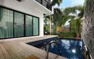 Swimming Pool 2 Thaimond Residence by TropicLook