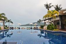 スイミングプール Naka Apartment