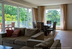 Lobi 7 Coral Penthouse Apartment