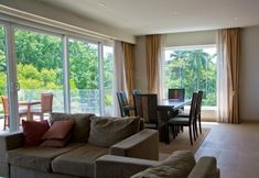 Lobi 7 Coral Penthouse Apartment
