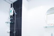 In-room Bathroom Punsamon Place 