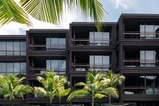 외관 Saturdays Residence by Brown Starling