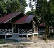 Exterior 2 The Barat Perhentian