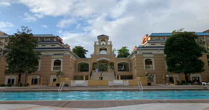 Exterior Chateau Elysee Cozy Condominium