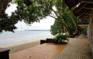 ภายนอกอาคาร 3 Carita Anyer Beach Condominium