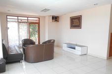 大堂 Rumah Syariah & Kolam Renang Bugenville Guesthouse