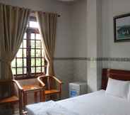 Bedroom 4 Van An 2 Hotel Tuy Hoa