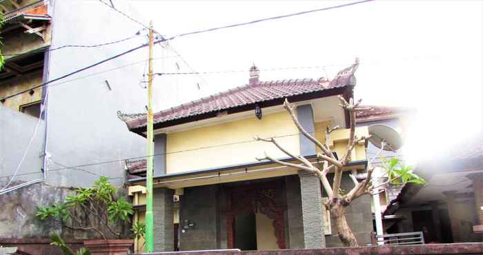 Lobi Rumah Majapahit B13