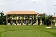 ภายนอกอาคาร Burapha Golf & Resort