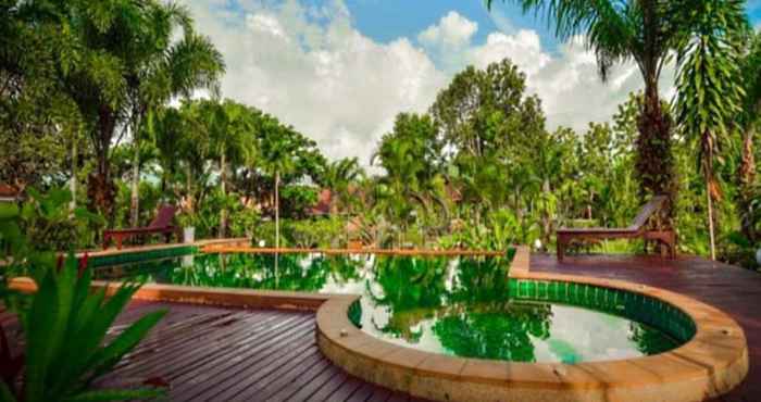 Kolam Renang Rangsiman Resort