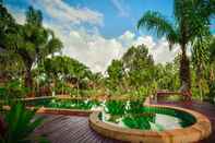 Swimming Pool Rangsiman Resort