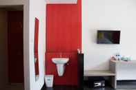 Toilet Kamar Wake Up Aonang