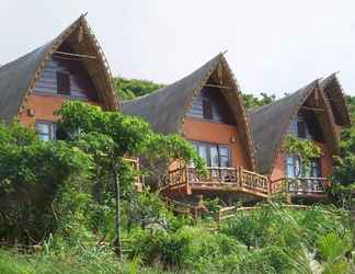 Exterior 2 Eco Spa Village Resort